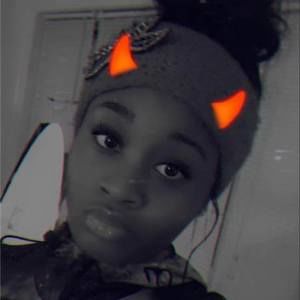 Meet your Posher, Chamontey kimberly